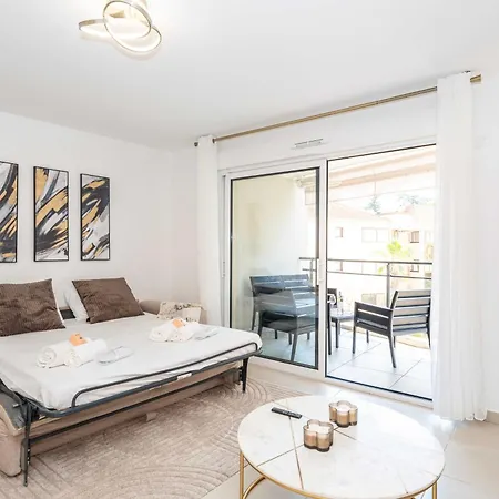 Modern 1 Bedroom Flat 2 Terraces Parking Apartamento Cannes
