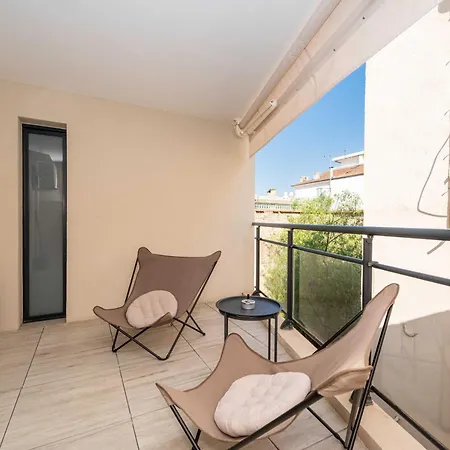 Daire Modern 1 Bedroom Flat 2 Terraces Parking *