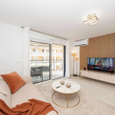 Modern 1 Bedroom Flat 2 Terraces Parking Appartamento Cannes