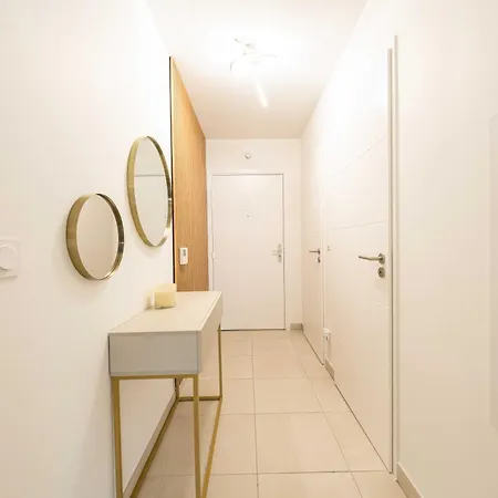 Modern 1 Bedroom Flat 2 Terraces Parking Cannes