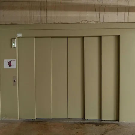 公寓 Modern 1 Bedroom Flat 2 Terraces Parking *
